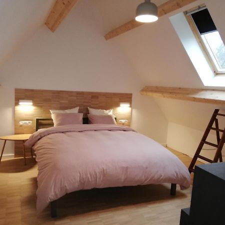 Noest Bed & Breakfast Destelbergen Bagian luar foto
