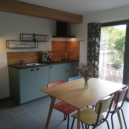 Noest Bed & Breakfast Destelbergen Bagian luar foto